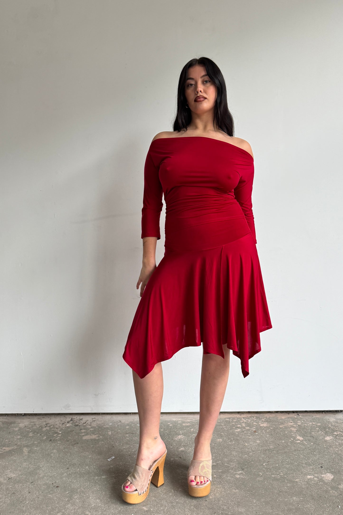 The Slinky Skirt - Cherry